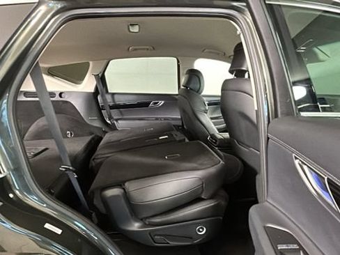 Used 2025 Genesis GV80 2.5T Standard AWD/4WD image 29