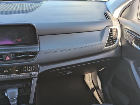 Used 2025 Kia Seltos EX w/ EX Sunroof Package image 15