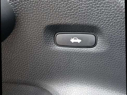 Used 2023 Honda Civic LX image 27