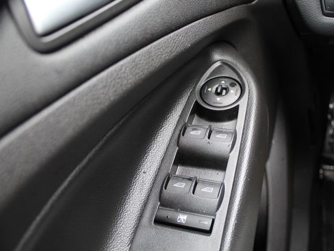 Used 2015 Ford Escape SE w/ SE Chrome Package AWD/4WD image 29