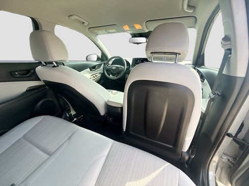 Used 2023 Hyundai Kona SEL FWD image 26