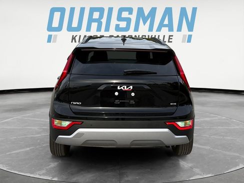 New 2025 Kia Niro EX image 5