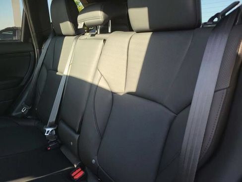 Used 2026 Subaru Forester Limited AWD/4WD image 15