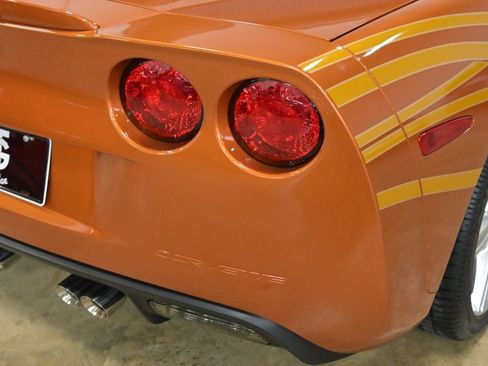 Used 2007 Chevrolet Corvette Convertible w/ Preferred Equipment Group RWD image 16