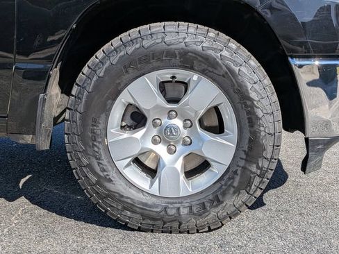 Used 2023 RAM 1500 Big Horn AWD/4WD image 9