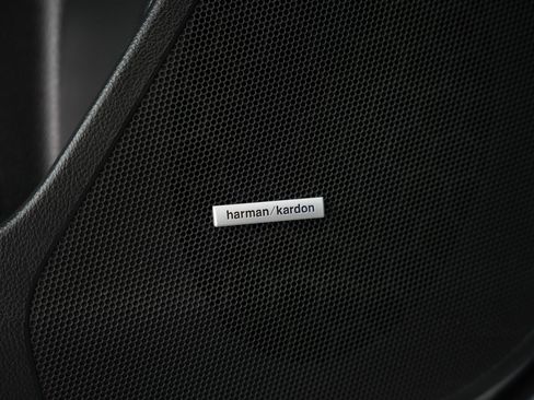 Used 2017 Subaru Forester 2.5i Touring w/ Protection Package #2 image 55