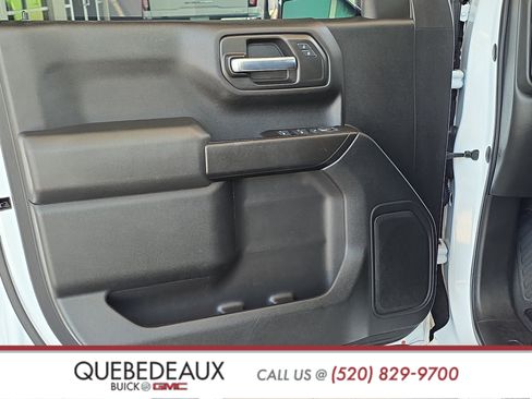 Used 2021 Chevrolet Silverado 1500 Custom AWD/4WD image 9