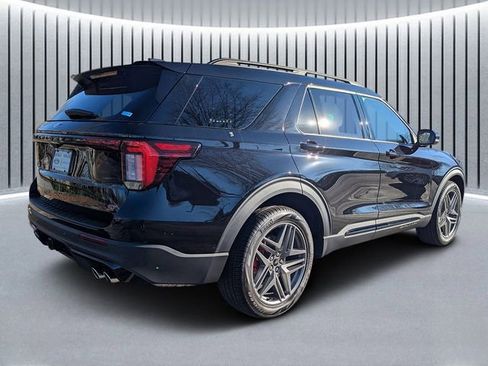 New 2026 Ford Explorer ST w/ Sun And Sound Package image 3