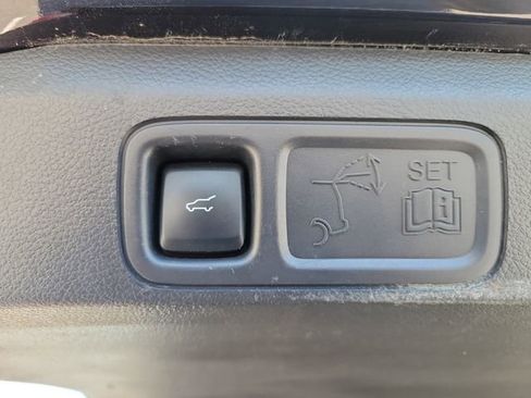 Used 2024 Ford Expedition Max Limited RWD image 11