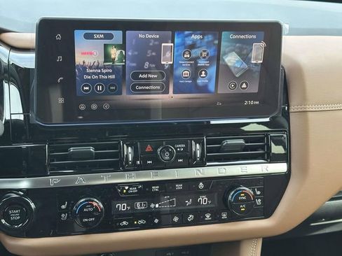 New 2026 Nissan Pathfinder Platinum image 20