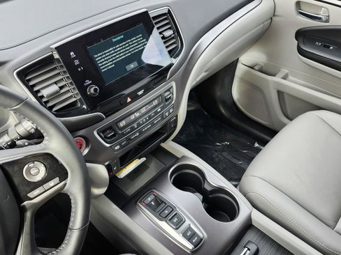 Used 2022 Honda Pilot Special Edition image 32