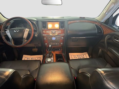 Used 2017 INFINITI QX80 4WD w/ Deluxe Technology Package image 26