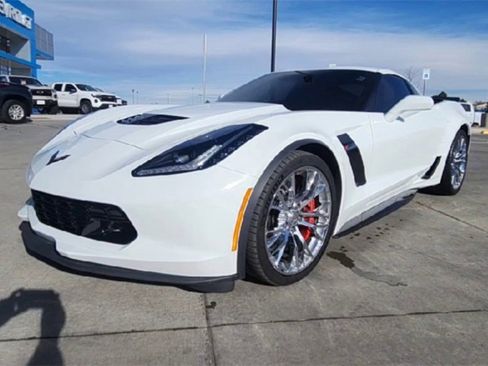 Used 2017 Chevrolet Corvette Z06 w/ Battery Protection Package image 5
