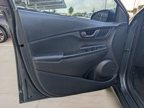 Used 2021 Hyundai Kona SEL Plus FWD image 23