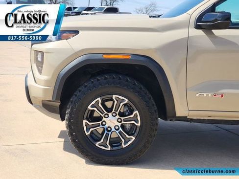 Used 2024 GMC Canyon AT4 image 26