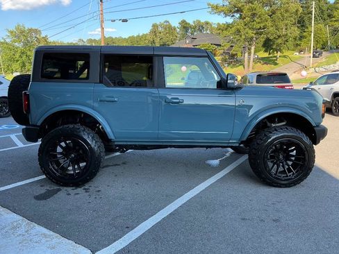 Used 2023 Ford Bronco Outer Banks AWD/4WD image 7