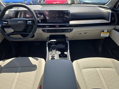 New 2026 Kia Sorento S FWD image 12