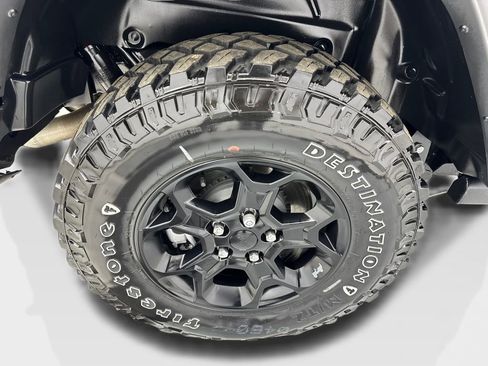 Used 2023 Jeep Wrangler Unlimited image 85