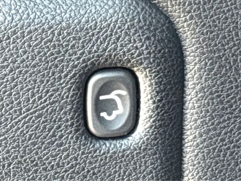 Used 2024 Dodge Durango GT image 22