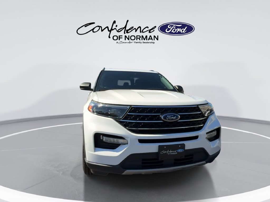 Used 2020 Ford Explorer XLT w/ Equipment Group 202A RWD image 3