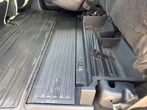 Used 2022 Ford F250 Lariat w/ Tremor Off-Road Package image 38