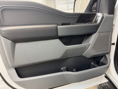 Used 2024 Ford F150 Lightning Flash image 42