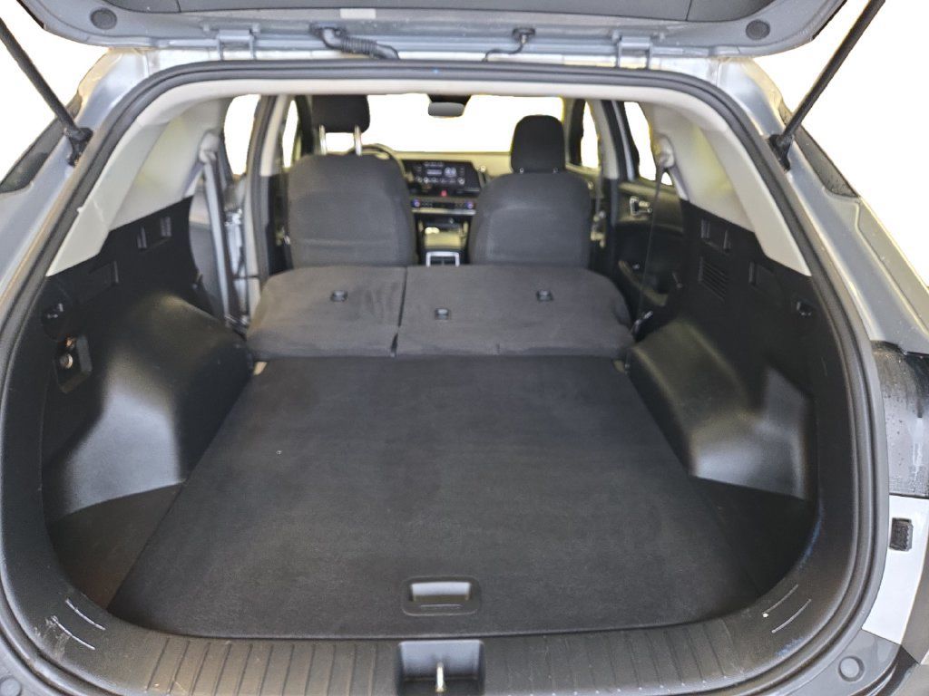 Used 2023 Kia Sportage LX AWD/4WD image 27