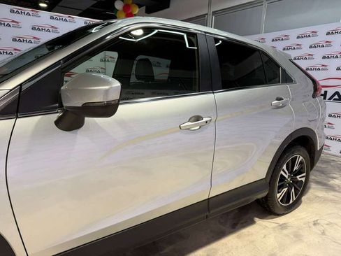 Used 2024 Mitsubishi Eclipse Cross SE image 6