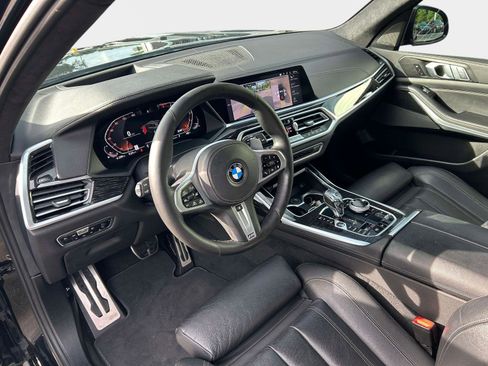 Used 2020 BMW X7 xDrive40i w/ M Sport Package AWD/4WD image 13