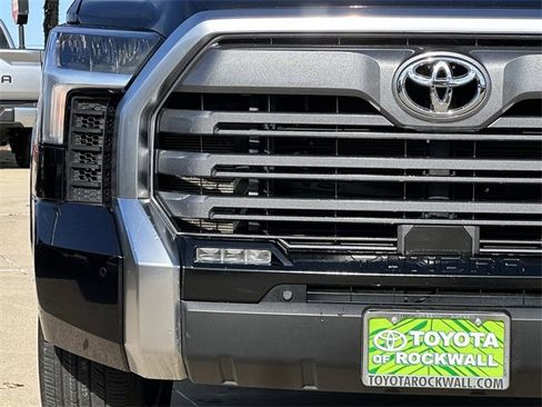Used 2023 Toyota Tundra Limited image 7