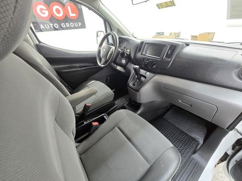 Used 2020 Nissan NV200 SV w/ Back Door Glass Package image 17