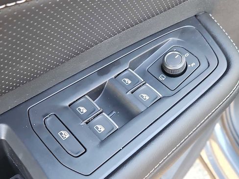 New 2026 Volkswagen Atlas SEL Premium R-Line image 8