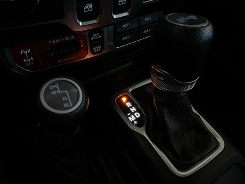 Used 2021 Jeep Wrangler Rubicon image 28