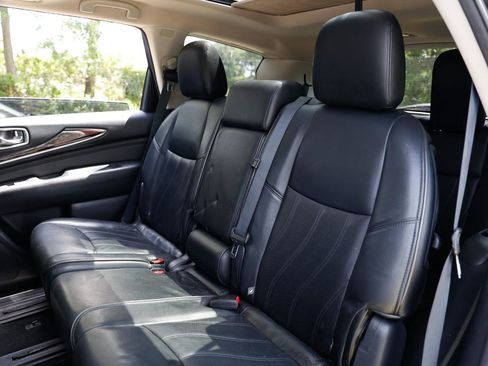 Used 2015 INFINITI QX60 FWD w/ Deluxe Touring Package image 7