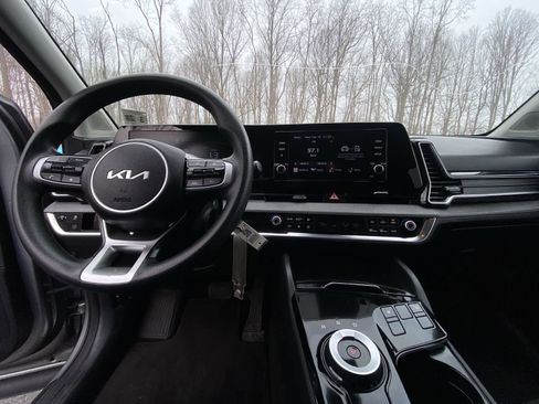 Used 2023 Kia Sportage LX image 26