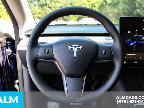 Used 2023 Tesla Model Y Long Range AWD/4WD image 22