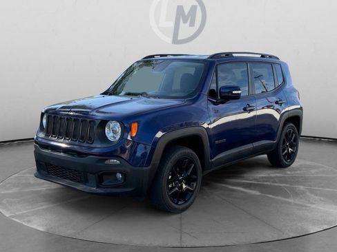 Used 2018 Jeep Renegade Altitude w/ Safety & Security Group image 1