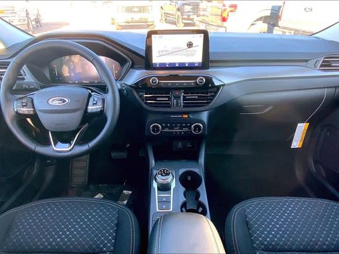 New 2026 Ford Escape Active w/ Cold Weather Package FWD image 5