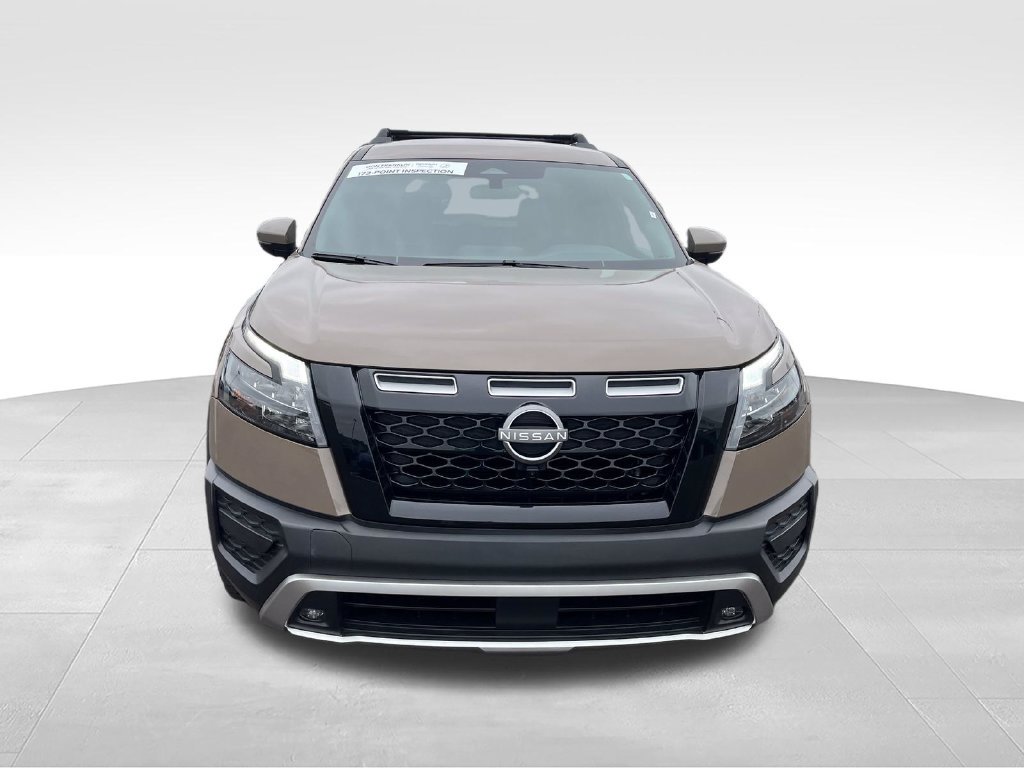 Used 2025 Nissan Pathfinder Rock Creek AWD/4WD image 8