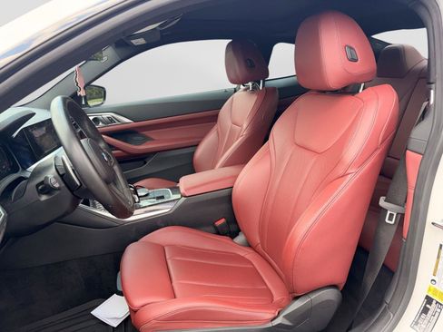 Used 2022 BMW 430i Coupe w/ M Sport Package RWD image 9