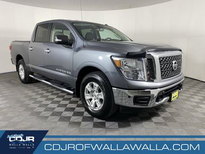 Used 2018 Nissan Titan SV w/ SV Convenience Package