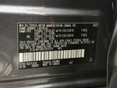 Used 2023 Toyota RAV4 XLE Premium image 11