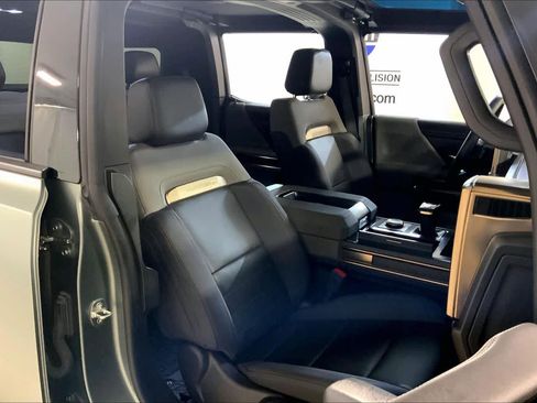 Used 2024 GMC Hummer EV 3X image 8