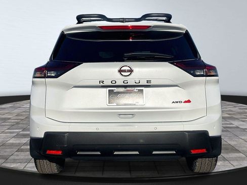 New 2026 Nissan Rogue SV AWD/4WD image 5