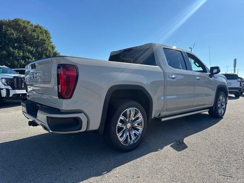 New 2026 GMC Sierra 1500 Denali w/ Denali Reserve Package AWD/4WD image 6
