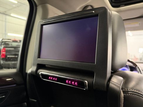 Used 2012 Cadillac SRX Premium image 20