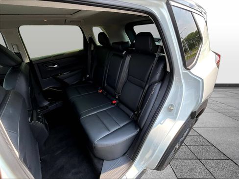 Certified 2023 Nissan Rogue SL AWD/4WD image 25