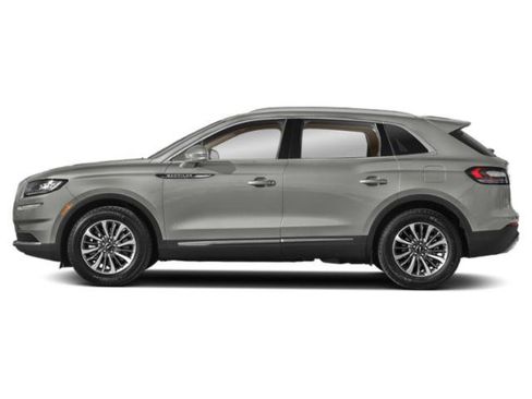 Used 2022 Lincoln Nautilus Reserve FWD image 3
