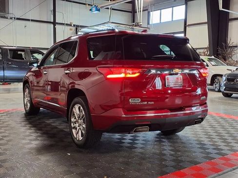 Used 2021 Chevrolet Traverse High Country AWD/4WD image 4
