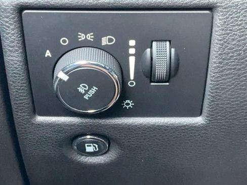 Used 2021 Jeep Grand Cherokee Trailhawk w/ Trailhawk Luxury Group AWD/4WD image 34